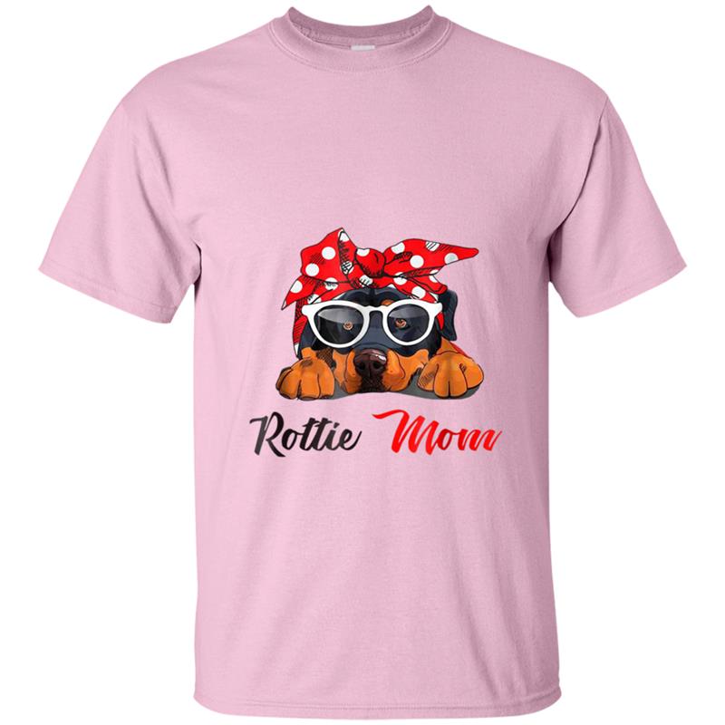 Rottie Mom Wearing Glass - Dog Lovers T-shirt-mt
